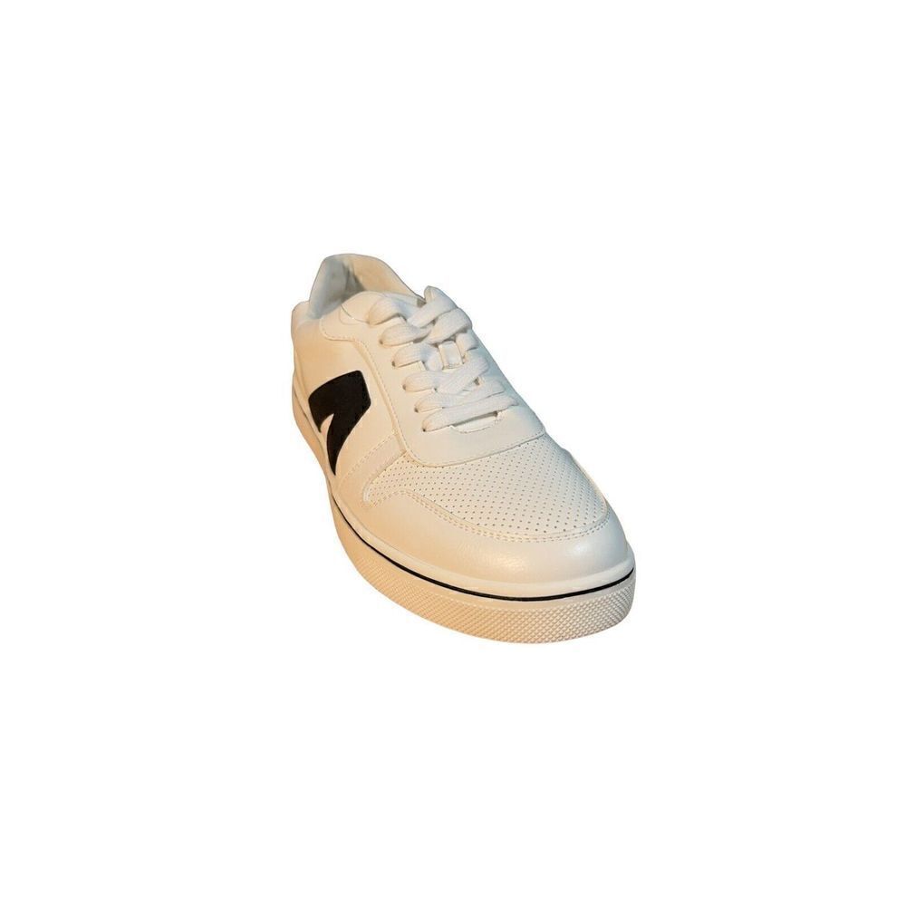 MIA Sneakers Women'sโSz 11M Off White/Black MandeyโLace Up Sneakers READโDESCRIP